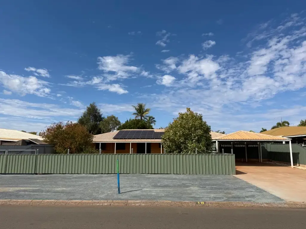 Modern 4x2 Home with Split Aircons & Low-Maintenance Gardens!
