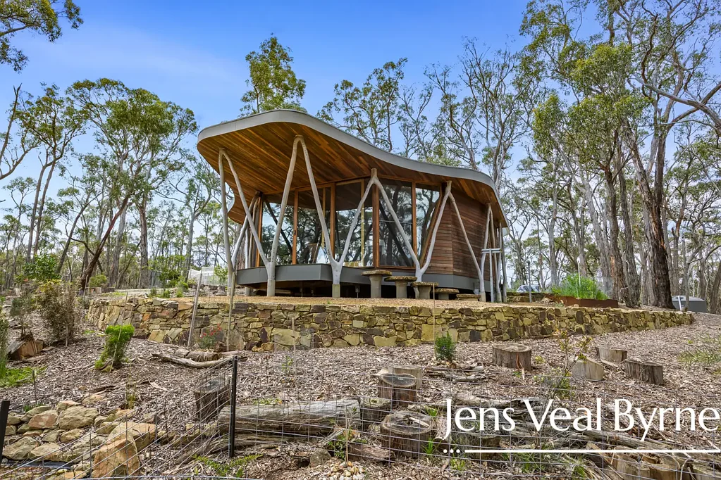 Lal Lal 2Zimmer A Unique Bushland Retreat in Lal Lal – 5 Acres of Tranquillity, History & Natural Beauty
