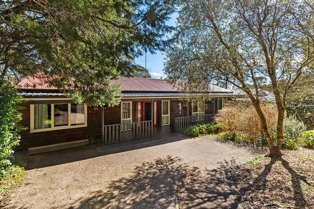 Leura 3ਬੈੱਡਰੂਮ Tranquil Leura Retreat with Stylish Interiors