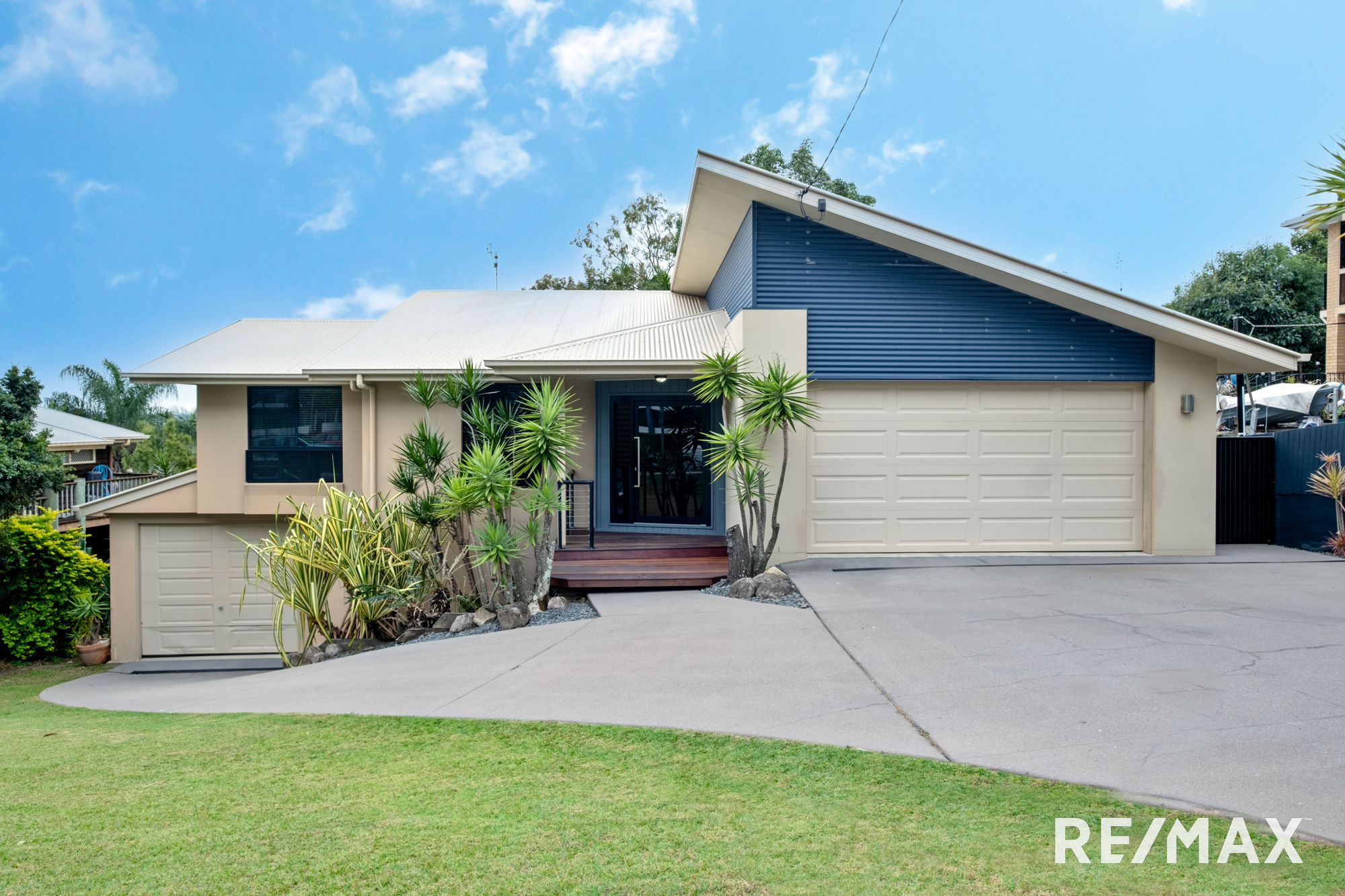 17B QUEEN ST, MOFFAT BEACH QLD 4551, 0房, 0浴, House