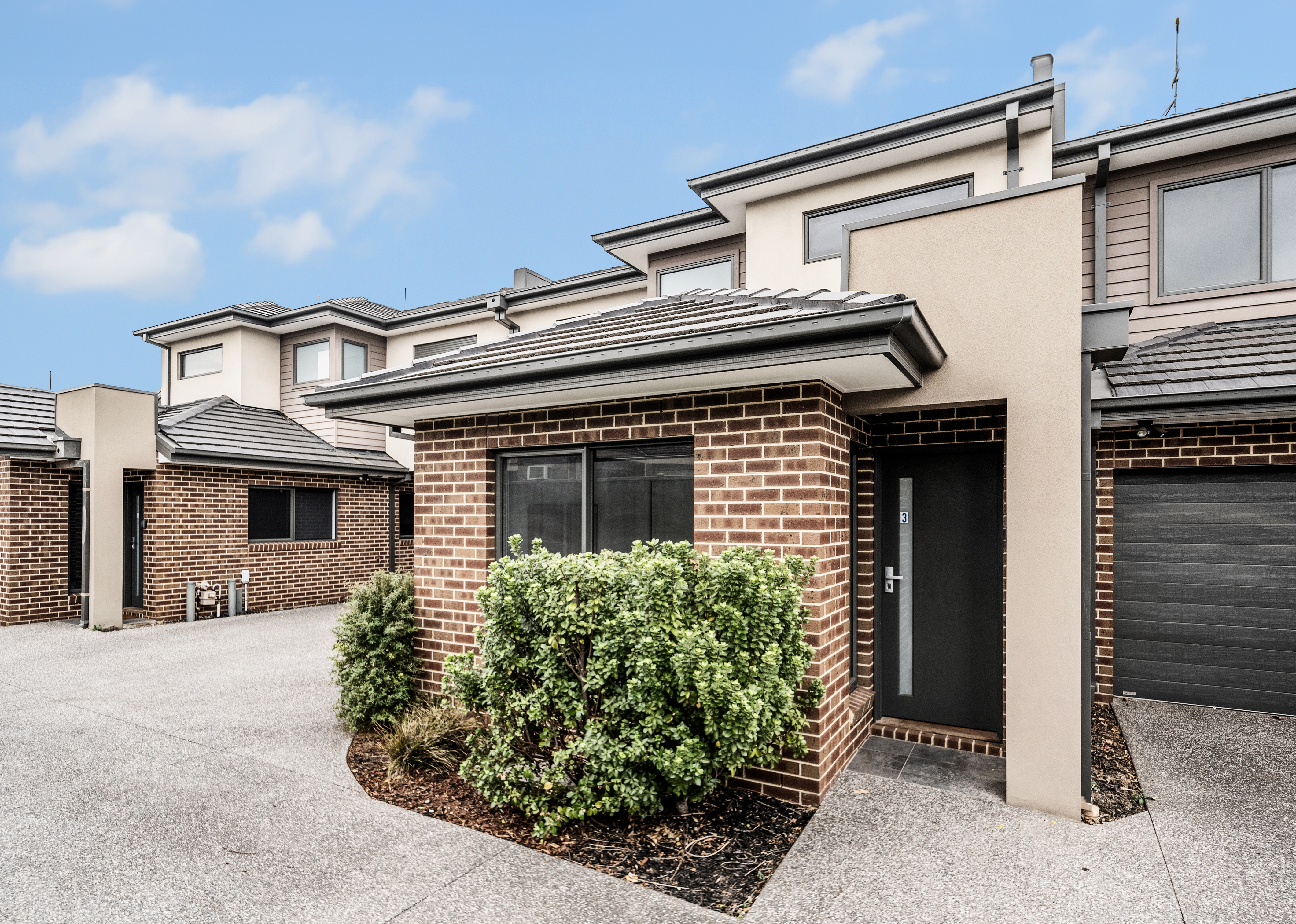 UNIT 3 15 OLIVE GR, PASCOE VALE VIC 3044, 0 rūma, 0 rūma horoi, Townhouse