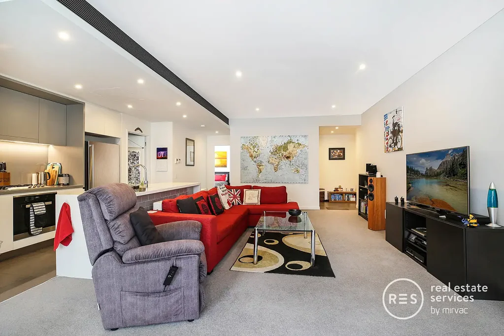 Highly sought-after 2-Bedroom Apartment in Harold Park