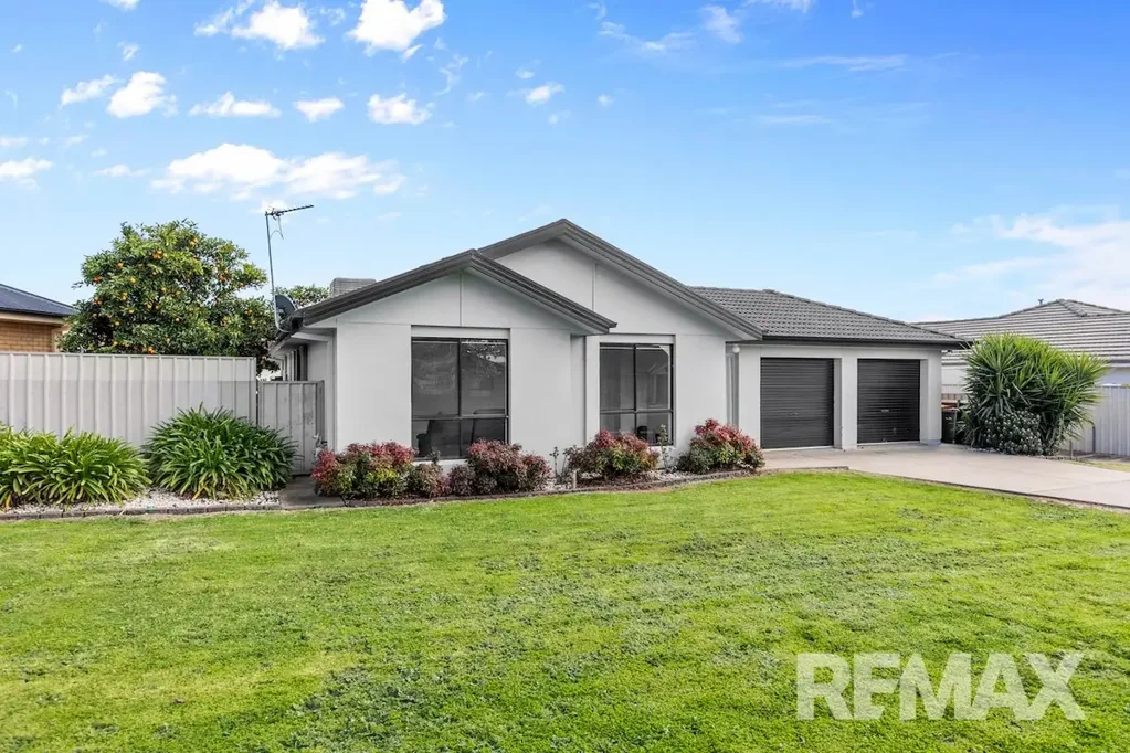 91 Yentoo Drive, Glenfield Park, NSW 2650