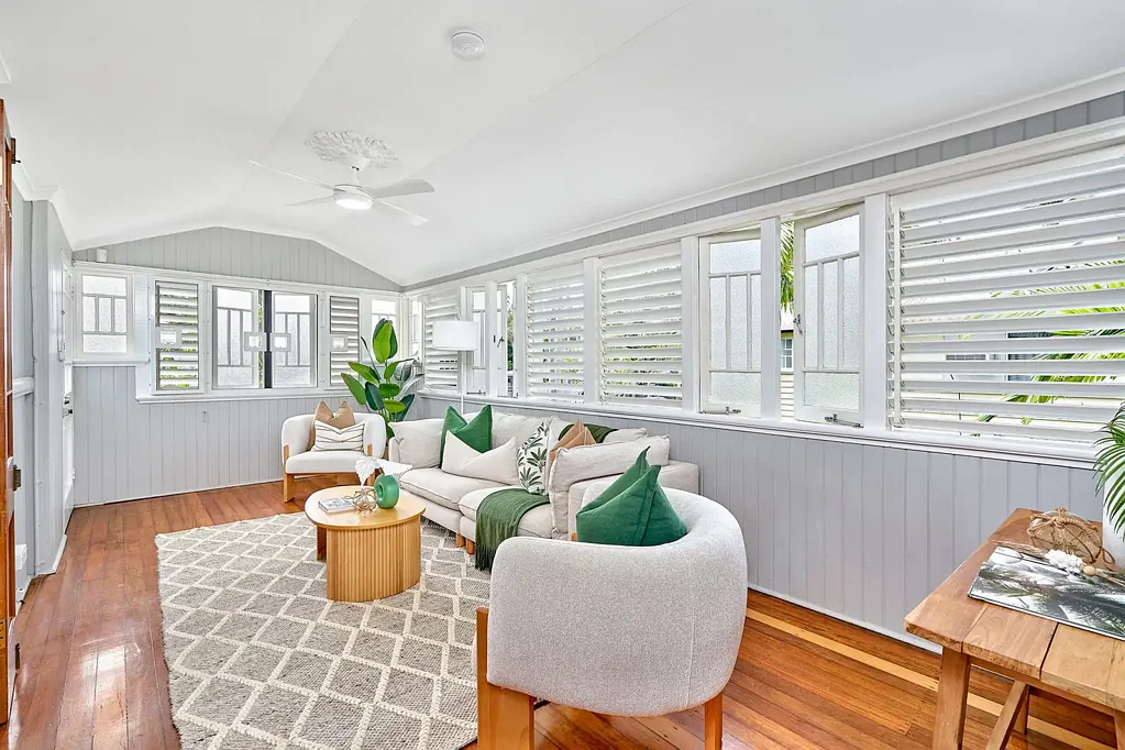 Mooroobool 3غرفة نوم Classic Queenslander Charm on a Huge 809m² Subdividable Block