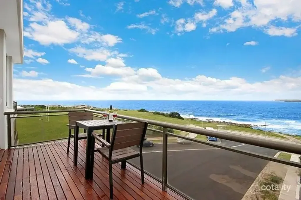 Oceanfront Living with Panoramic Views in a Premier Clovelly Setting
