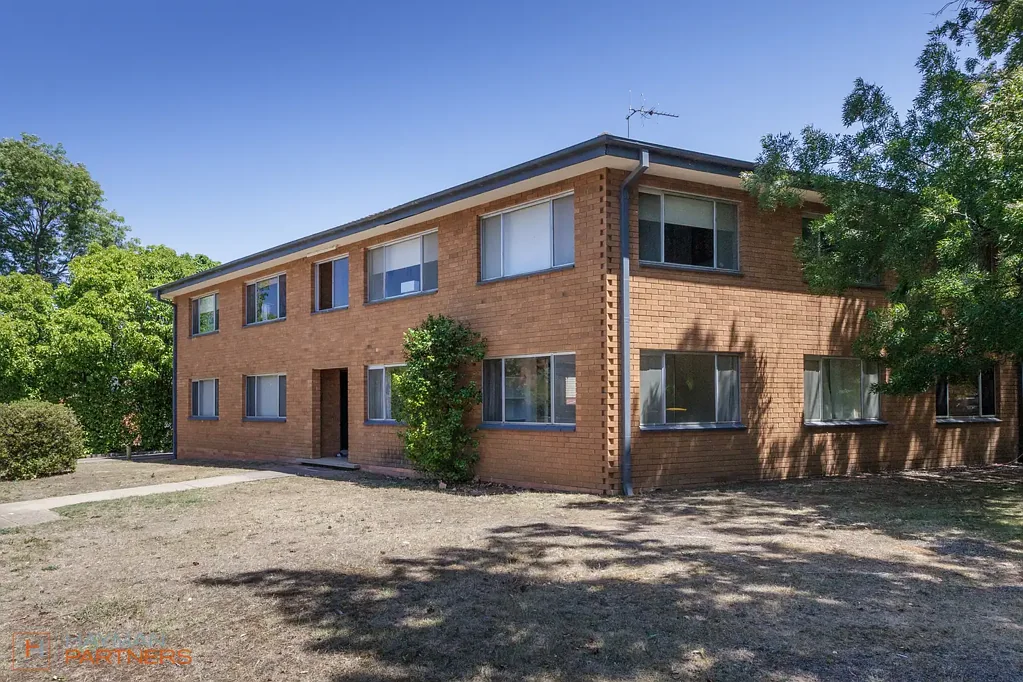 Hughes 2Zimmer Light-filled ground floor unit