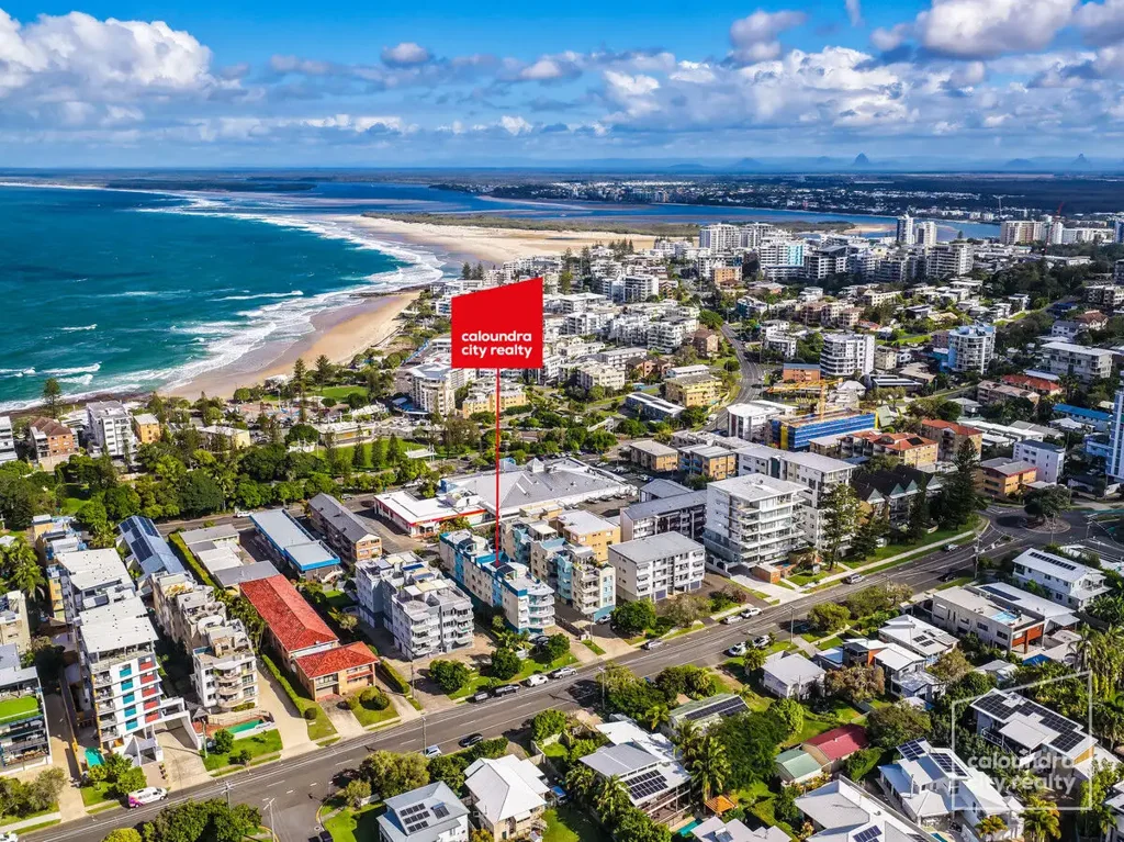 Kings Beach 2房  Fantastic Coastal Apartment – Ocean Glimpses & Walk to Beach…