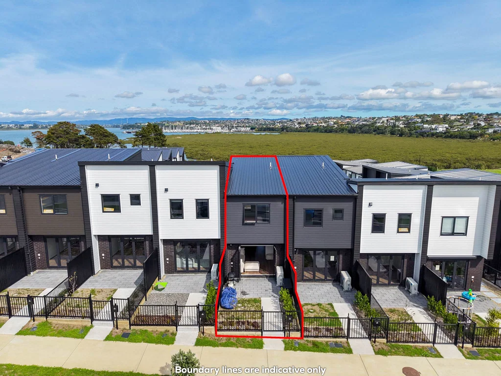 Hobsonville 2 Slaapkamer Harbour Views! Urgent sale - bring any offers