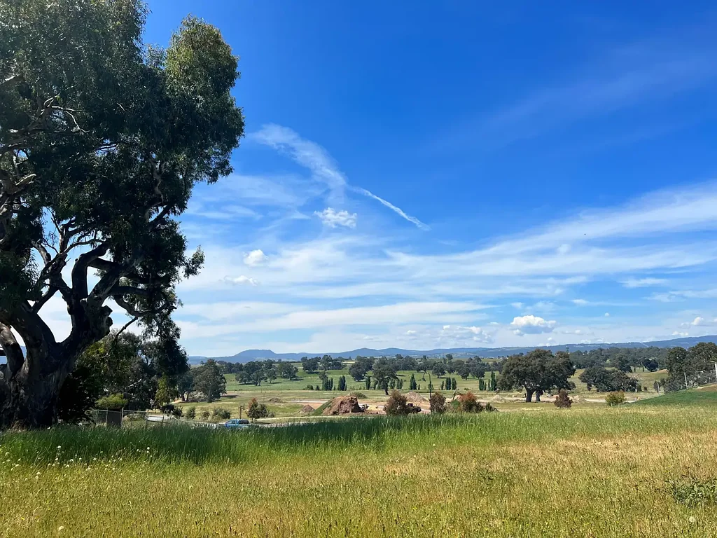 Mansfield Over half an acre in an exclusive court with showstopping views!