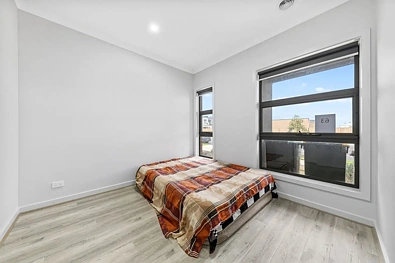 63 Captain Drive, Point Cook, VIC 3030, 3 slaapkamers, 2 badkamers, House