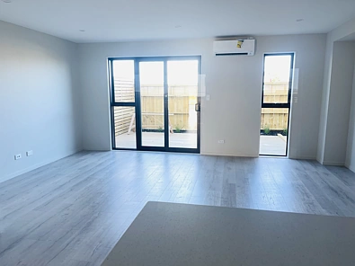 18 Mene Way, Drury, Papakura, 5 Bedrooms, 3 Bathrooms, Townhouse