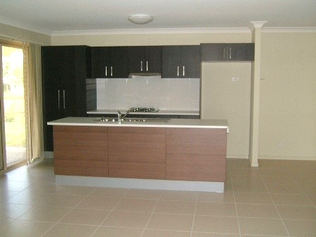 63 CONSTELLATION DR, LOGANHOLME QLD 4129, 0 Kuwarto, 0 Banyo, House