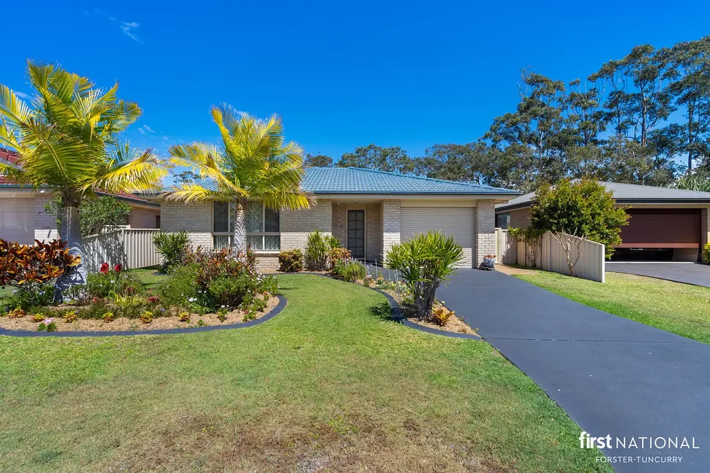 Forster 3ਬੈੱਡਰੂਮ Easy-Care Living in a Standout Forster Location