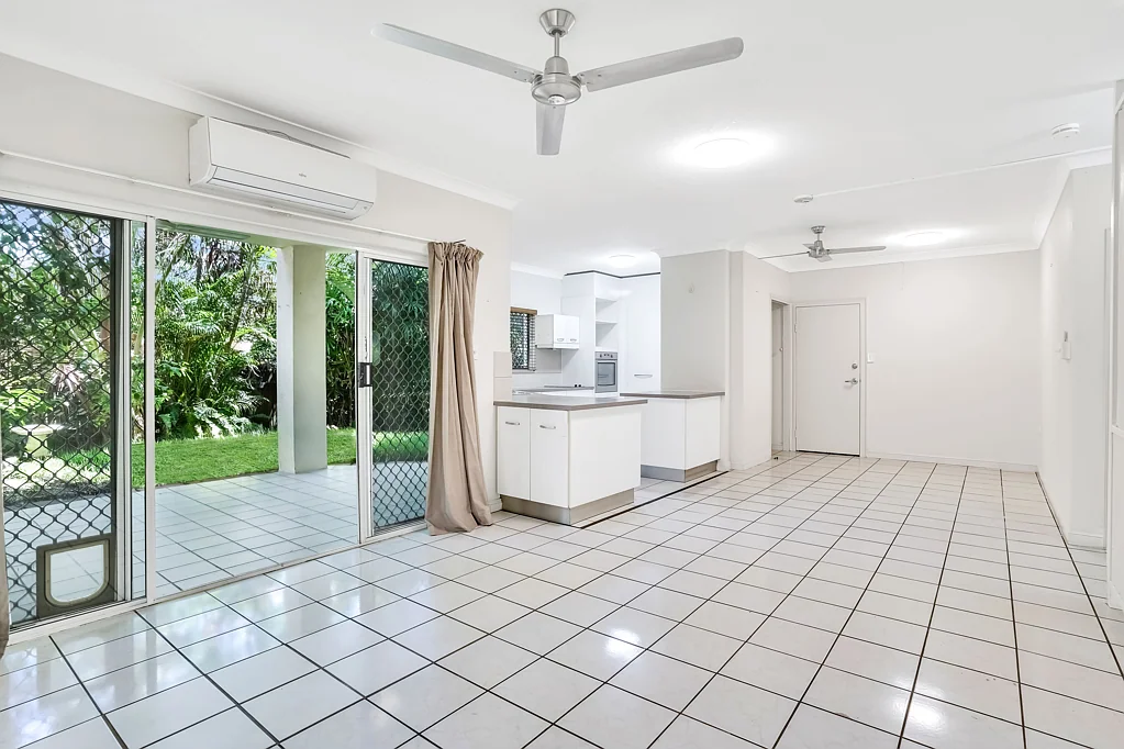9/12 Grantala Street, Manoora, QLD 4870