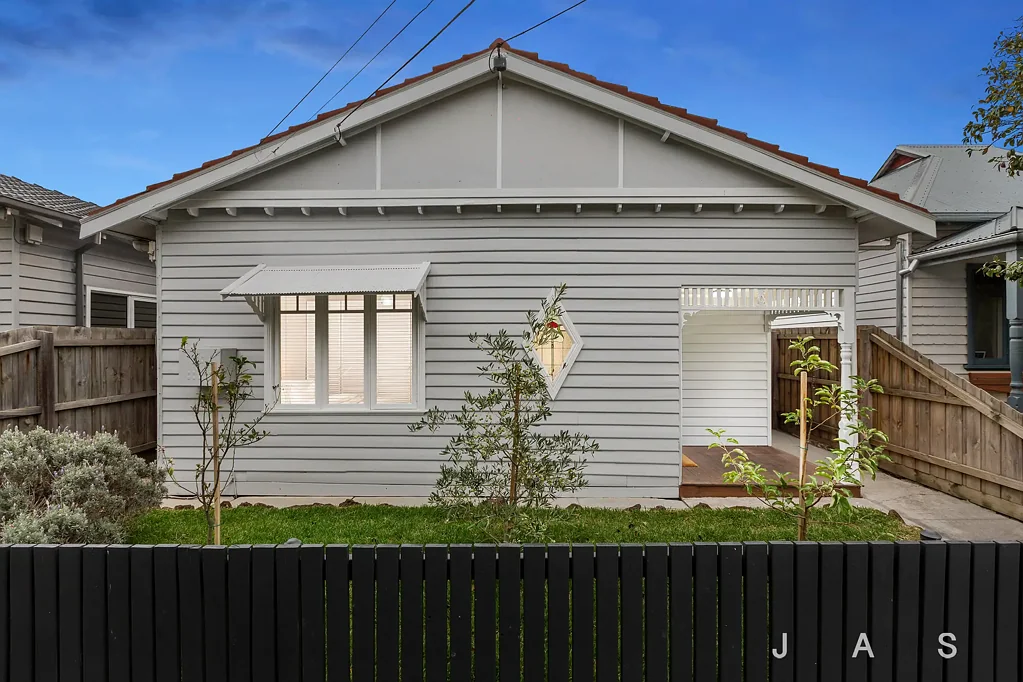26 Queensville Street, Kingsville, VIC 3012