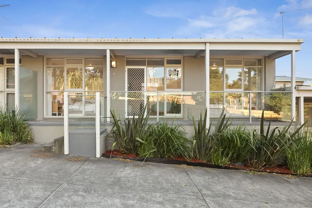 Frankston 2ਬੈੱਡਰੂਮ Convenient Living in the Frankston High School Zone