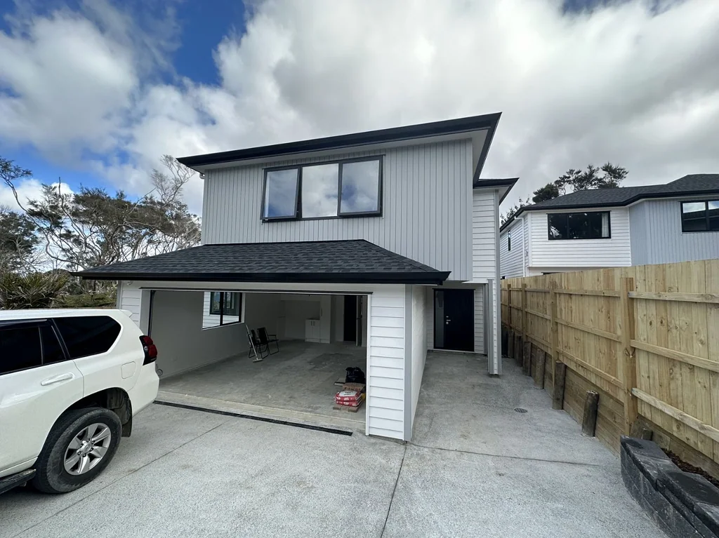 A brand new six-bedroom house in Bayview!