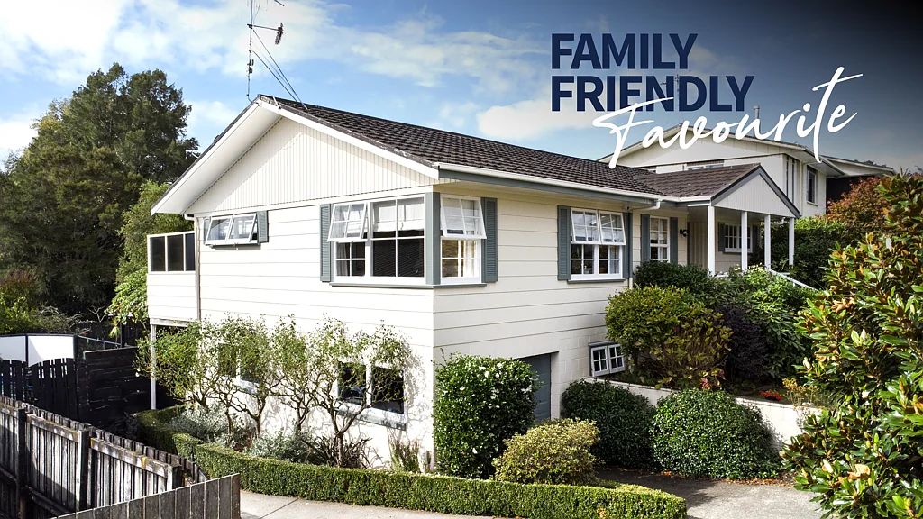 4 Sunnyhills Avenue, Glenview, Hamilton, Waikato