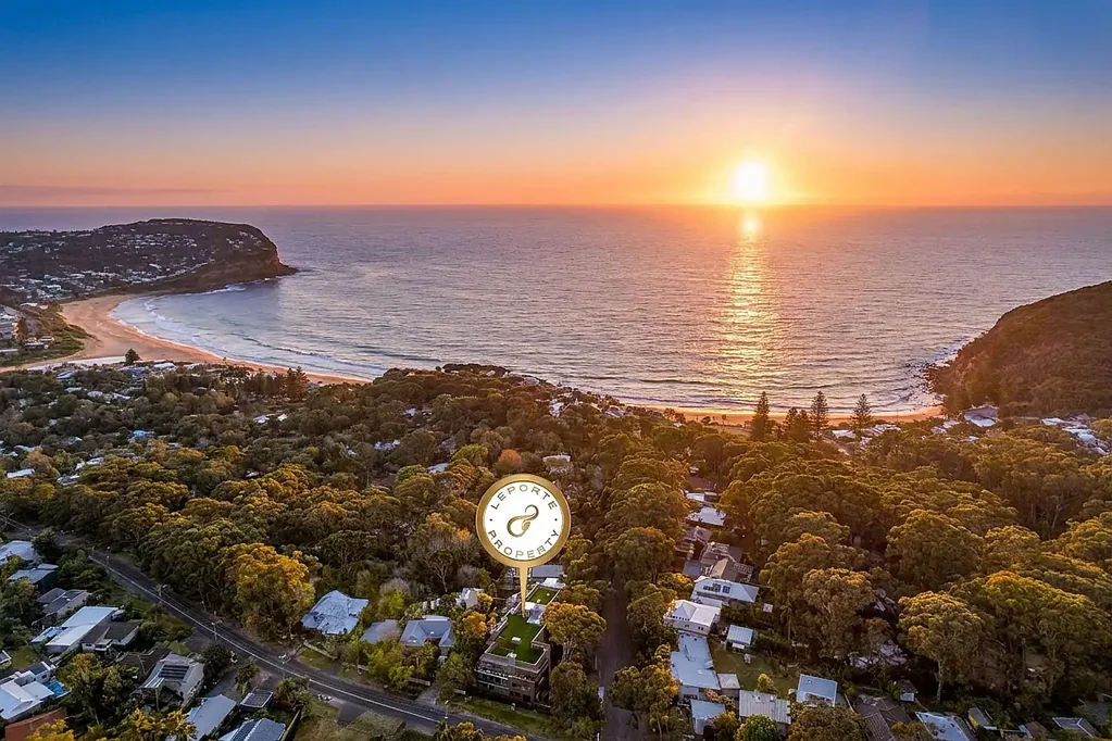 Macmasters Beach 3 Slaapkamer A COASTAL RETREAT, 607 METRES FROM THE SAND