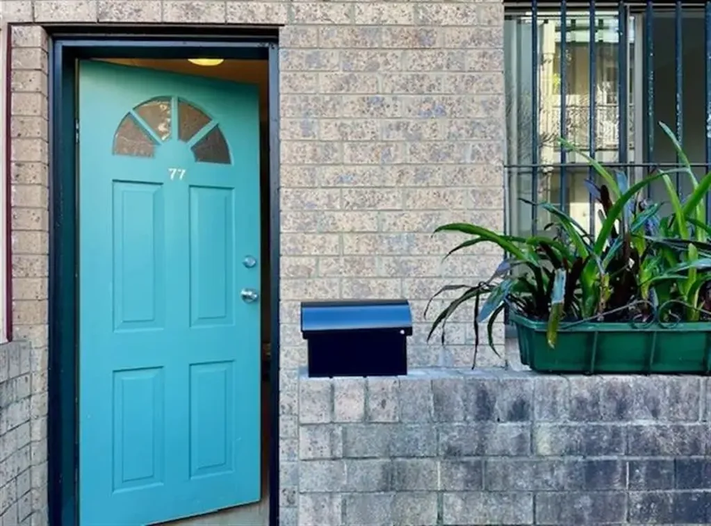 CHARMING TWO BEDROOM TERRACE