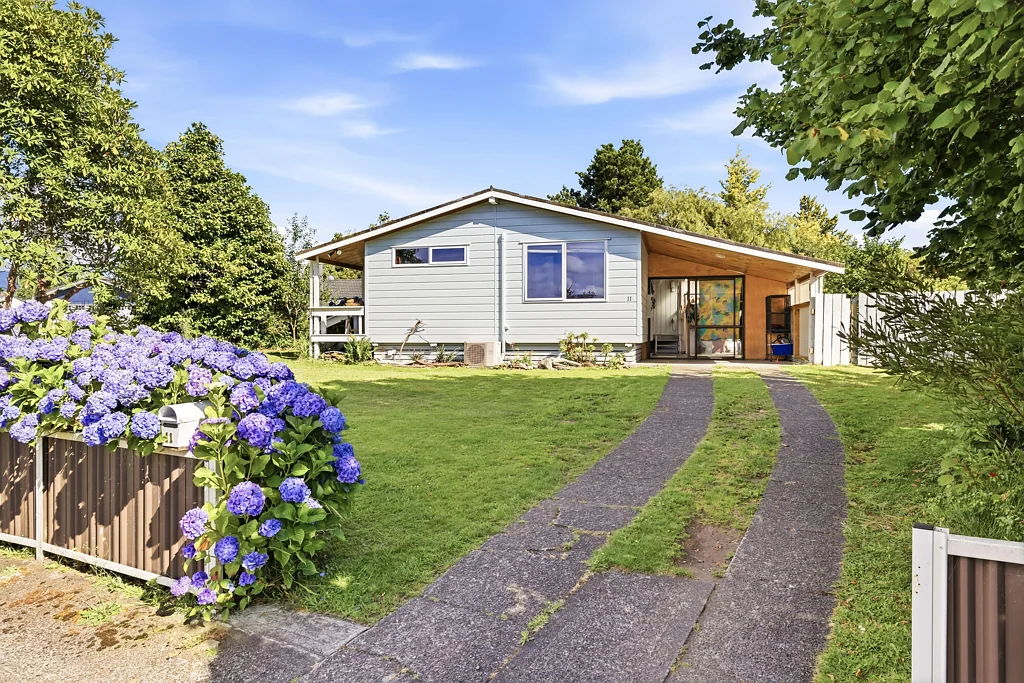 Turangi 4 Slaapkamer Family living or holiday escape — you choose