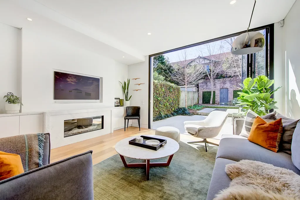 Mosman 4બેડરૂમ Flawless Renovation, Village Lifestyle OPEN SAT 11:30AM- 12PM