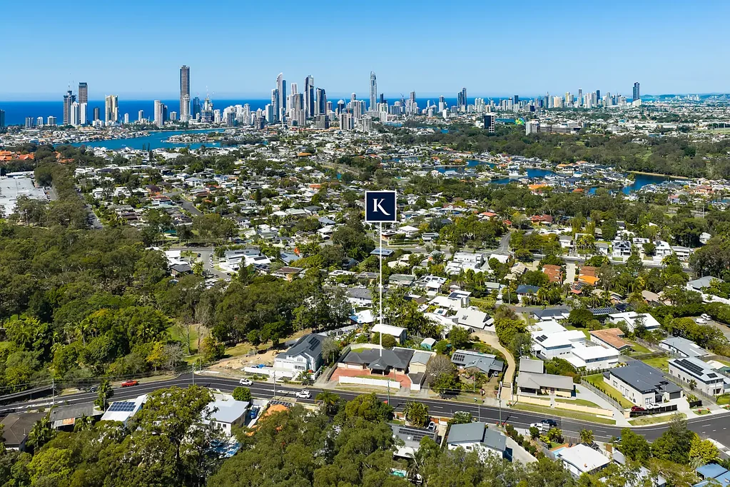 Southport 5房  Exceptional Scale, Quality and Potential in the Esteemed TSS Enclave
