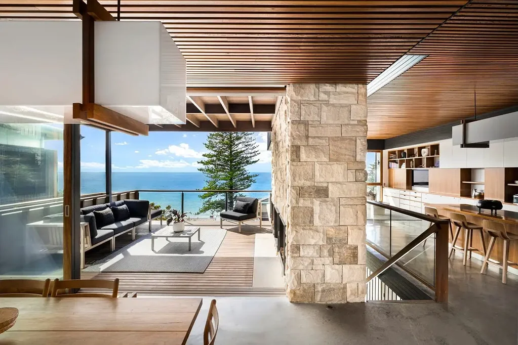 Mona Vale 4 Bedroom Unrivalled Coastal Sophistication With Endless Ocean Views