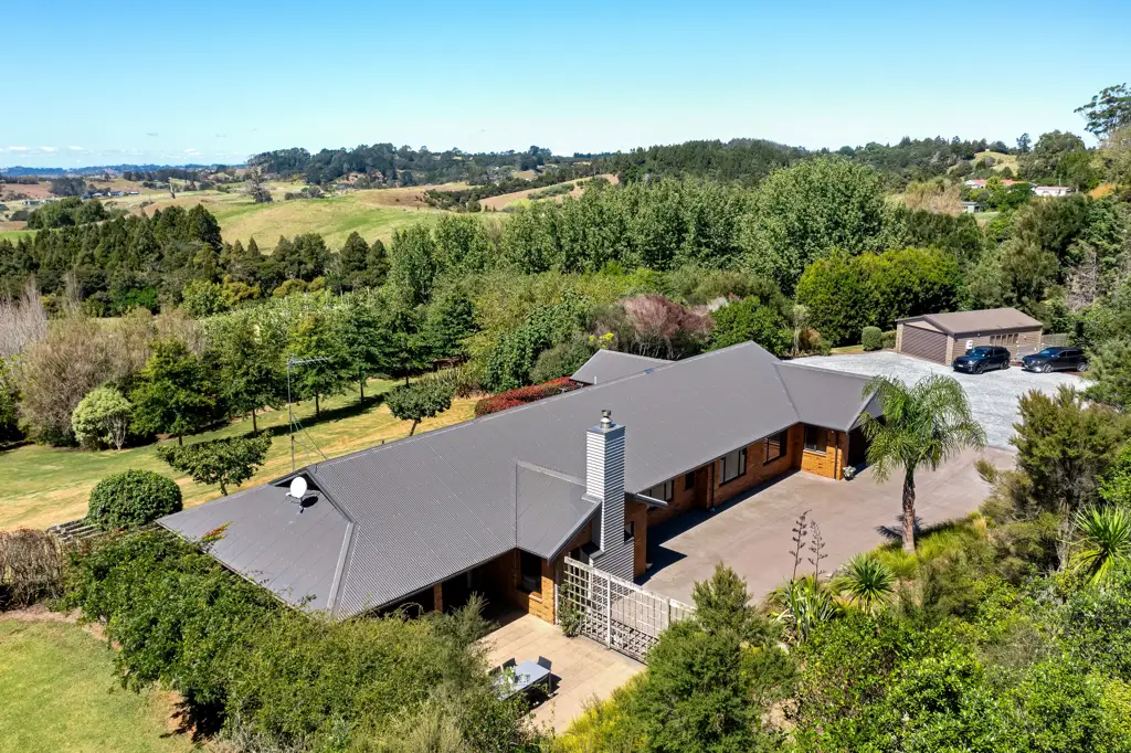 Wainui 4Kwarto It doesn't get better, your own piece of paradise