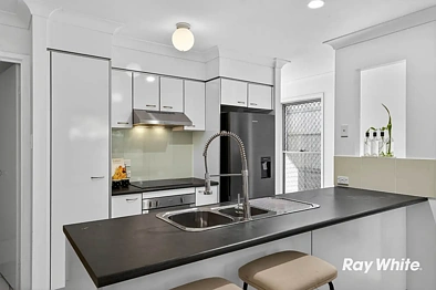 4/72 Learoyd Road, Algester, QLD 4115, 4 Bedrooms, 2 Bathrooms, Townhouse