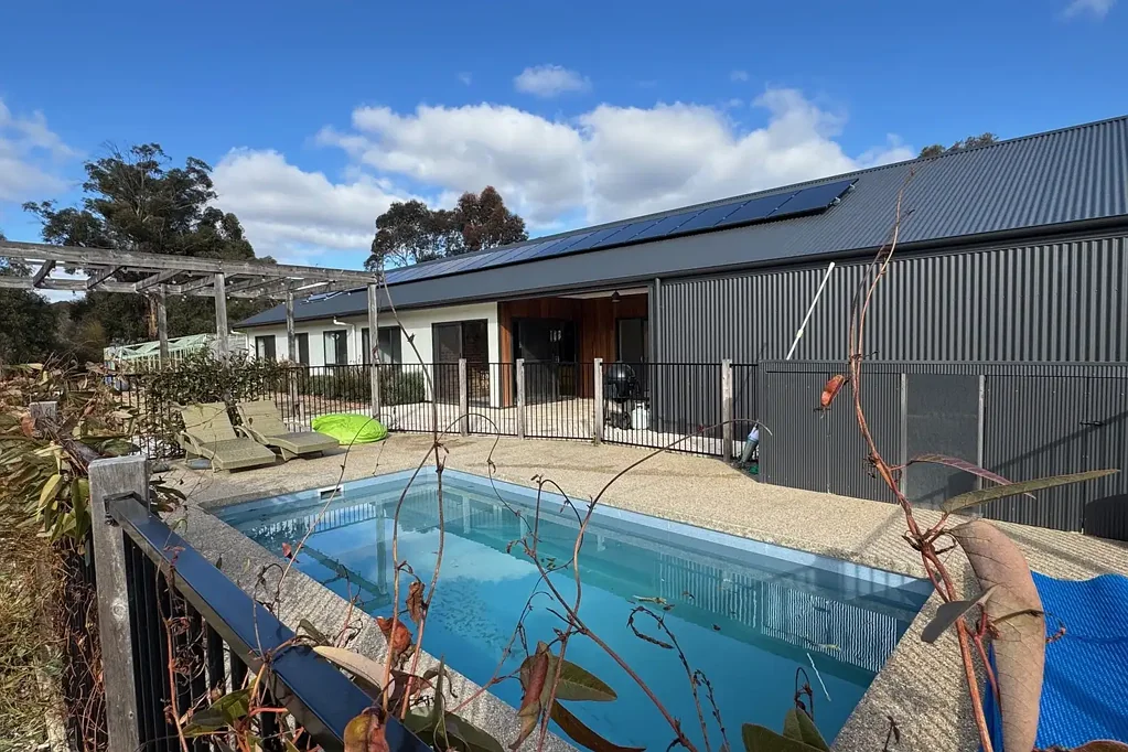 Bushland Views, Northern Sun & Kangaroos at Your Doorstep