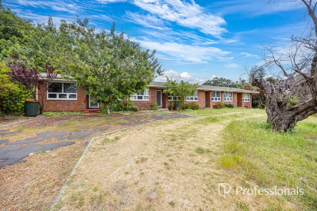 Bunbury 4ਬੈੱਡਰੂਮ Investment Goldmine in Prime Bunbury Location - 4 Units on One Title!