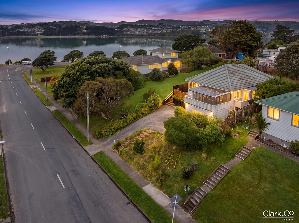 Titahi Bay 4 Bedroom Sun-Drenched Living & Coastal Character in Titahi Bay