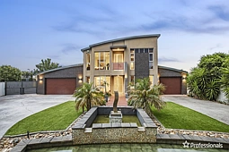 12 Buchanan Court, Taylors Lakes