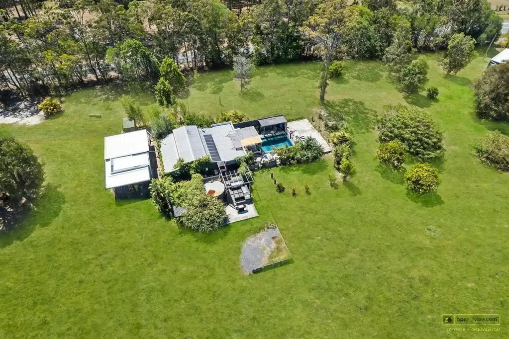 Cootharaba  Exotic home, 9.4 ACRES, multiple dwelling potential, close to Noosa!