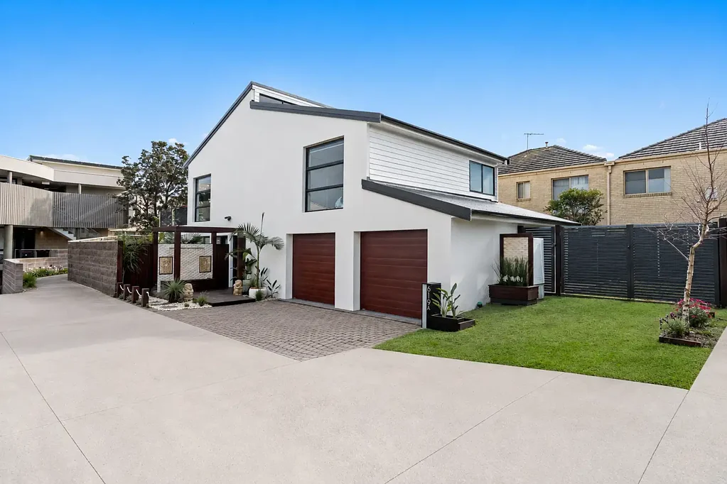 Carrum 3Habitaciones SeaClusion: Private Beachside Sanctuary with Direct Beach Access