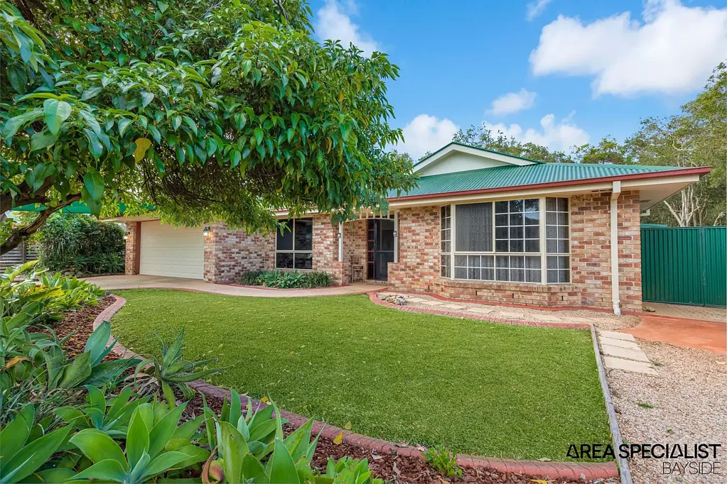18 Wisteria Street, Ormiston, QLD 4160