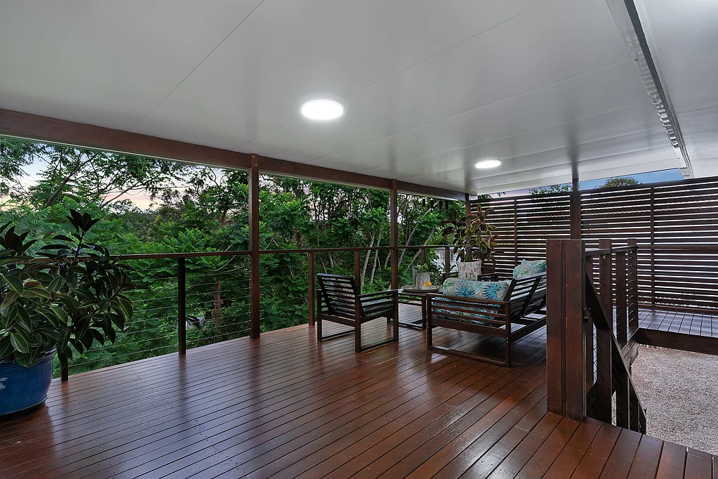 9 Tuttumburra Court, Ferny Hills, QLD 4055