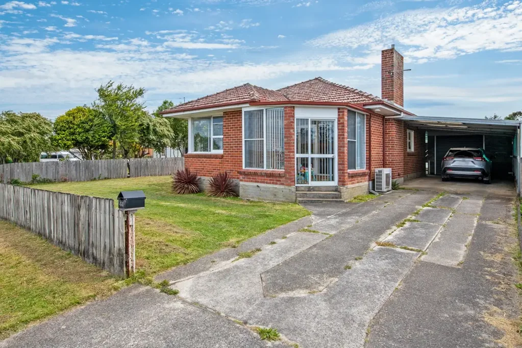 Smithton 2 Bedroom Ideal First Home Or Investment Opportunity! Over 6% Return On Offer!