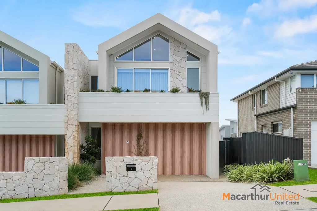 Dunmore 3房  !Contemporary Coastal Luxury with Elevated Design & Effortless Living!