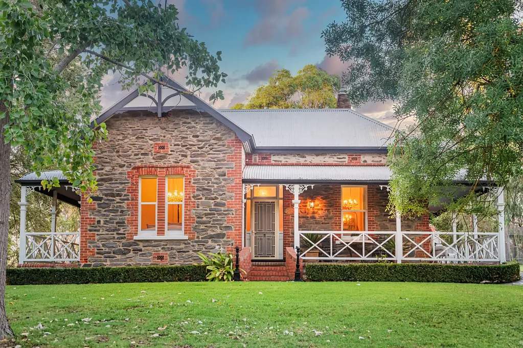 22 Clisby Road, Oakbank, SA 5243