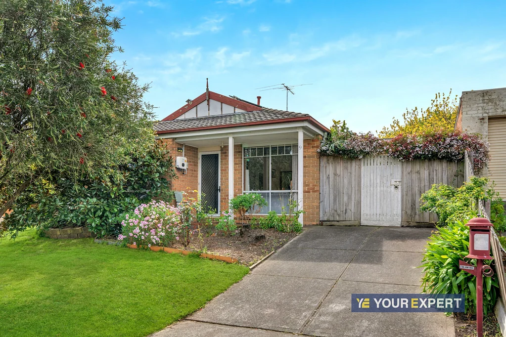 9 Forsyth Court, Cranbourne North, VIC 3977