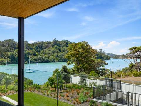 Hobsonville 2房  Luxury living - Stunning sea views - Jimmys Point