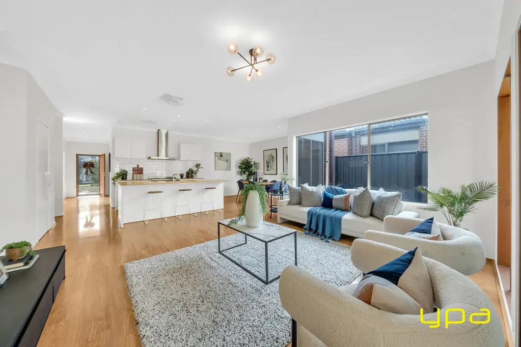 Clyde North 3 Bedroom Elegant & Functional - Ready to Move In!