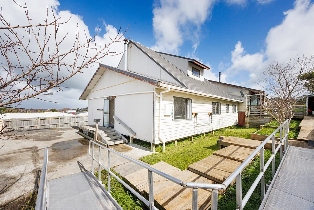 Feilding 5બેડરૂમ Big Home. Big Views. Big Opportunity