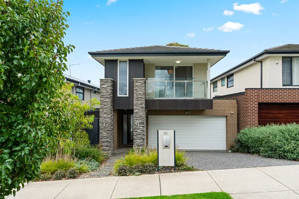 50 Stables Circuit, Doncaster, VIC 3108
