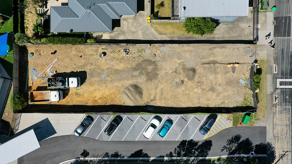 Te Atatu Peninsula Calling all builders