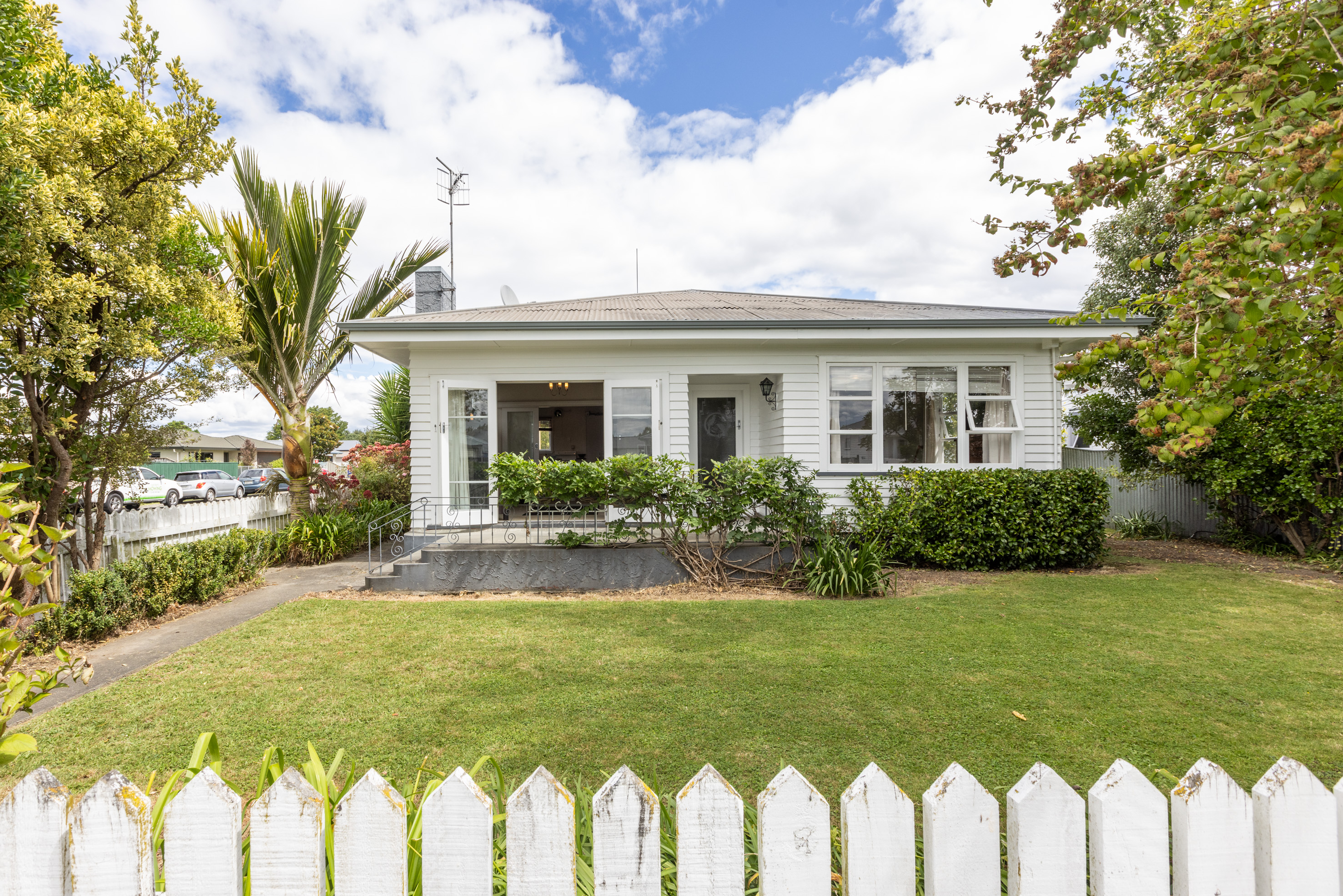 18 Avenue Road, Greenmeadows, Napier, 2 habitaciones, 1 baños, House