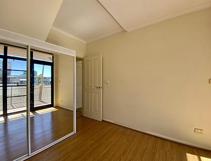 27/16-24 Dunblane Street, Camperdown, Inner West, 2 ห้องนอน, 2 ห้องน้ำ, Apartment