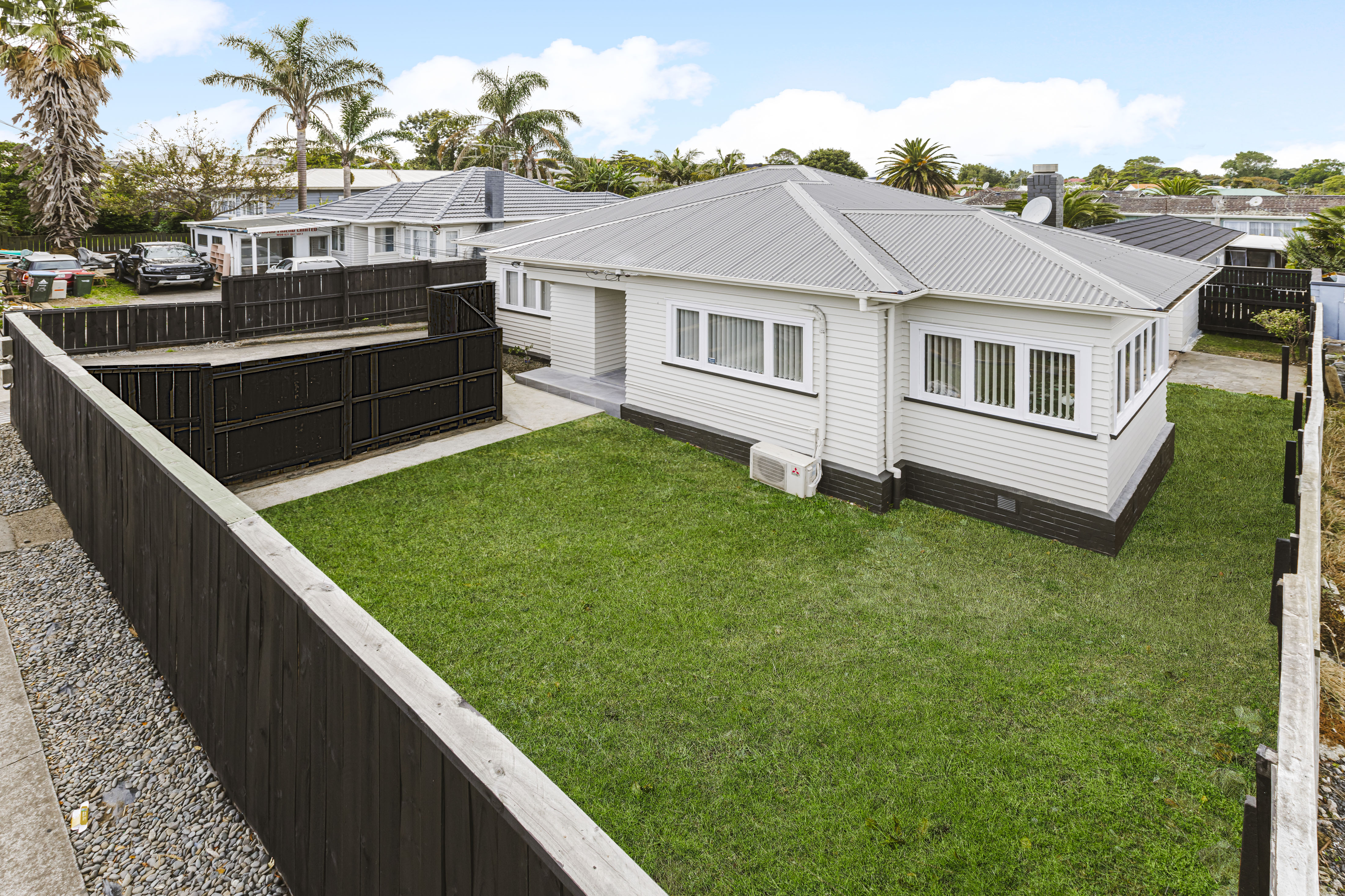 1/138 Mangere Road